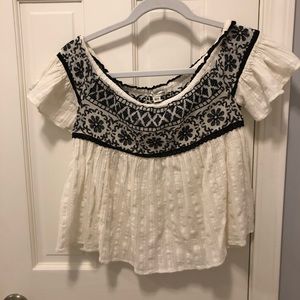 American Eagle top